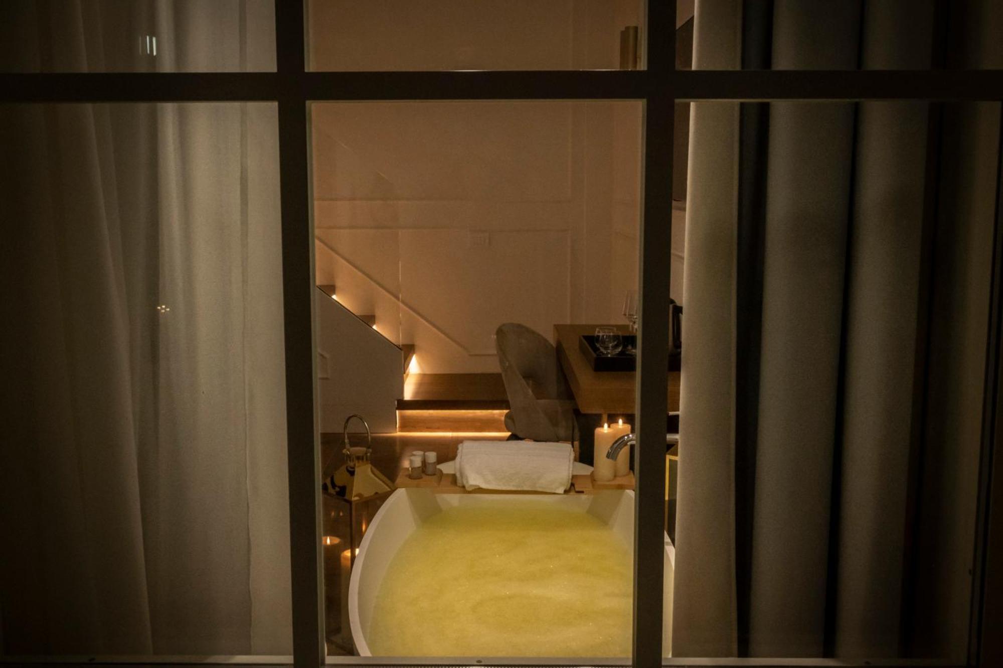 Suite Residenza Quartieri Storici Duomo Florenz Exterior foto