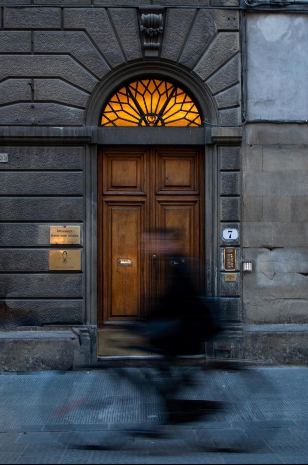 Suite Residenza Quartieri Storici Duomo Florenz Exterior foto